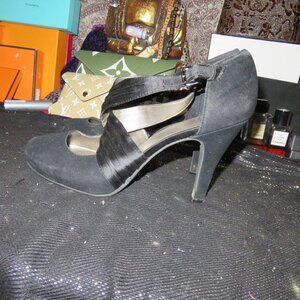 BOGO Fergalicious by Fergie Black Micro Suede & Satin Heels Pumps size 11